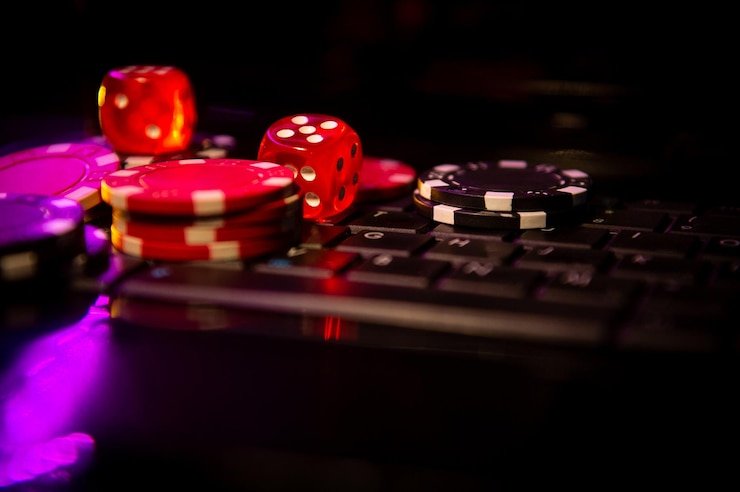 Privasi laporan pengguna dan data akun